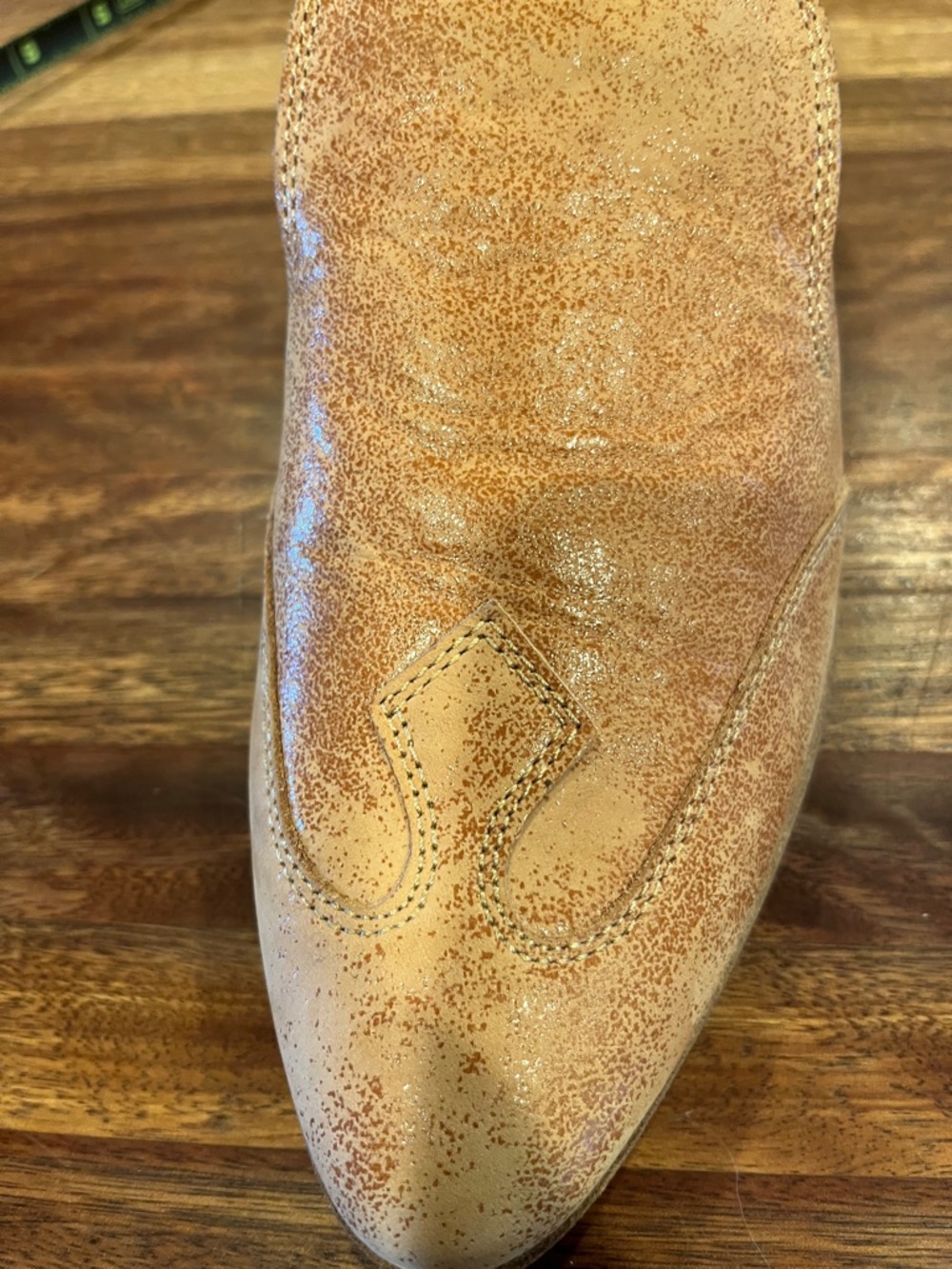 Lucky cut out leather shoes size 10 - Picture 10 of 10